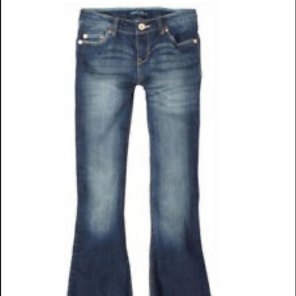 EUC Levi’s skinny flare jeans